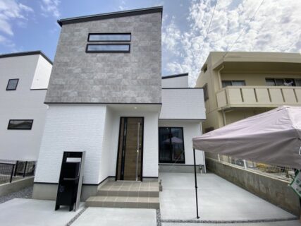 リベロスクウェア宮平Ⅱ　